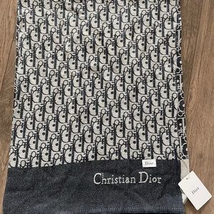 Christian Dior Oblique Bleu Marine scarf